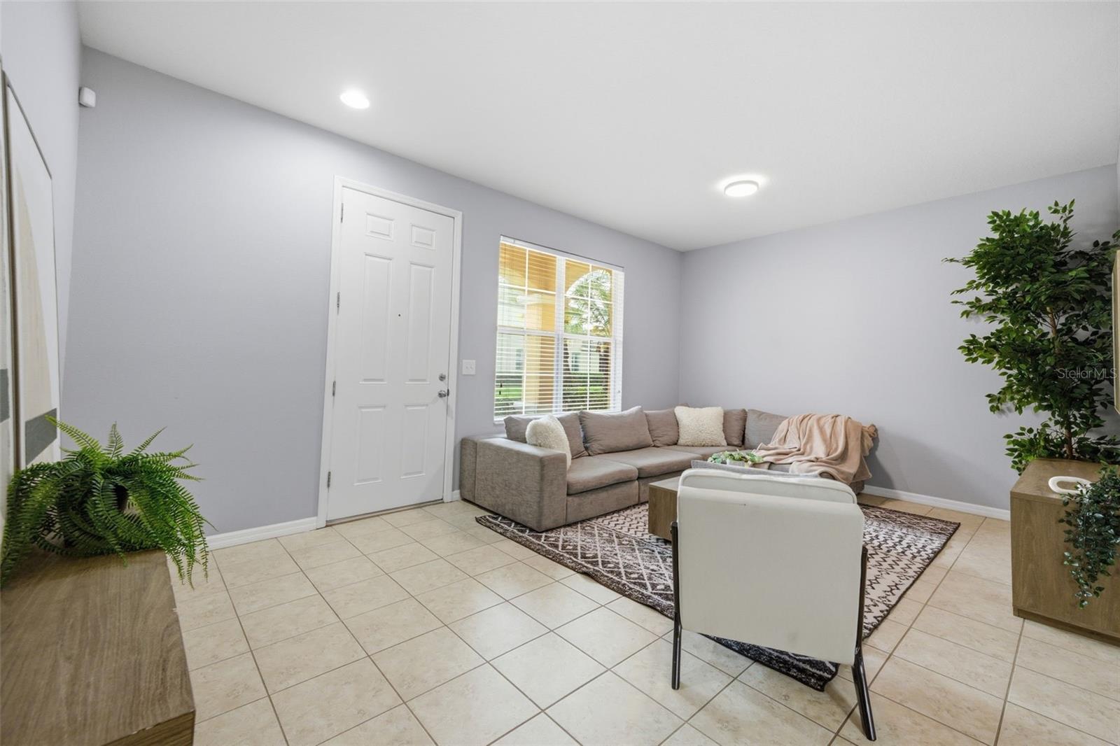 Image 6 of 40 For 14150 Oakham Street