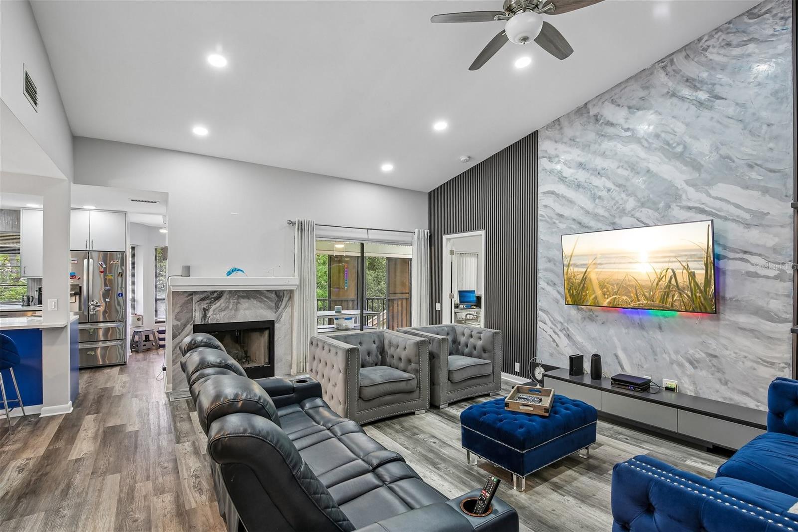 Image 3 of 35 For 3058 Landmark Boulevard 1204