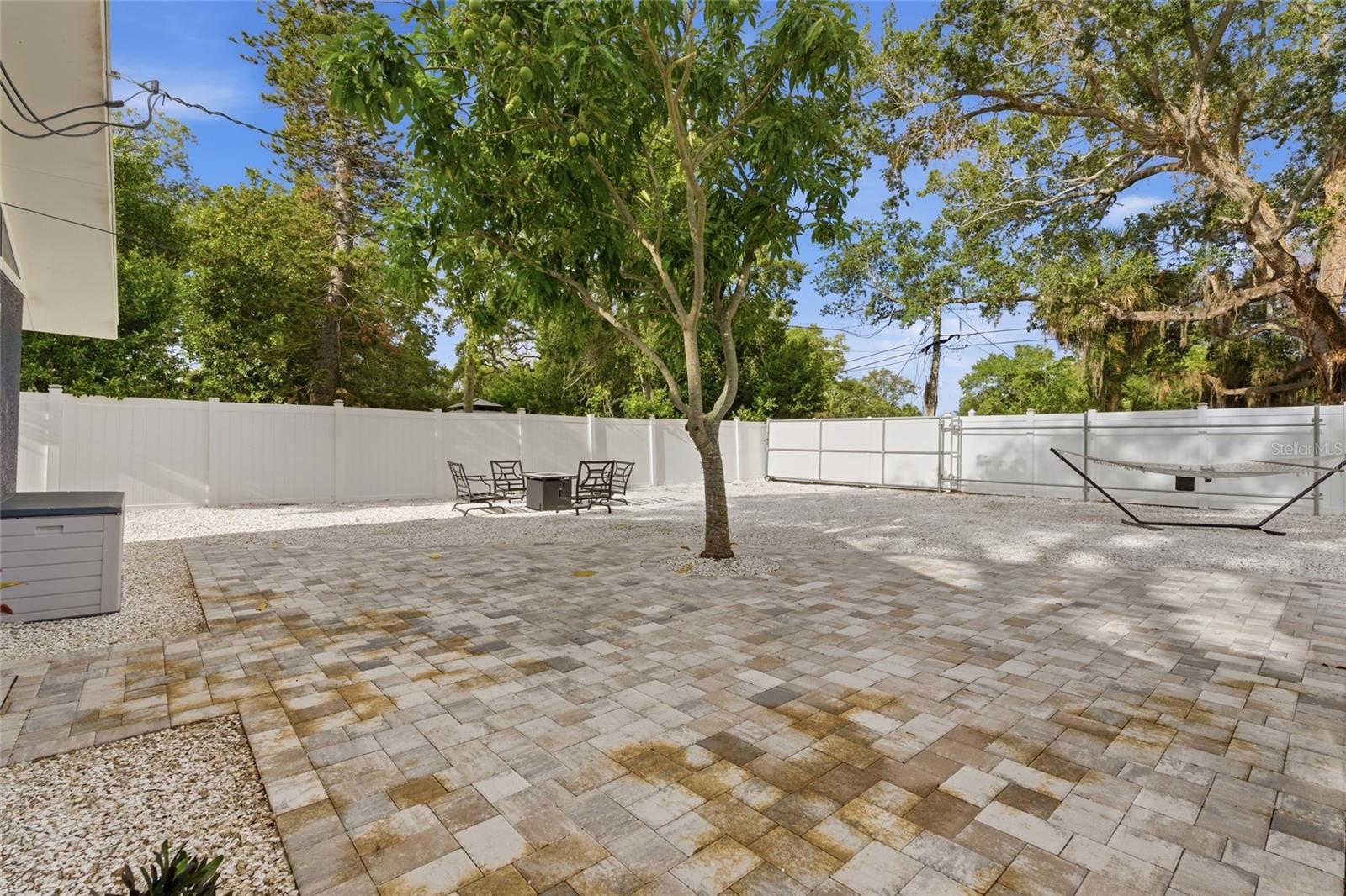 Image 15 of 24 For 2111 42nd Street S