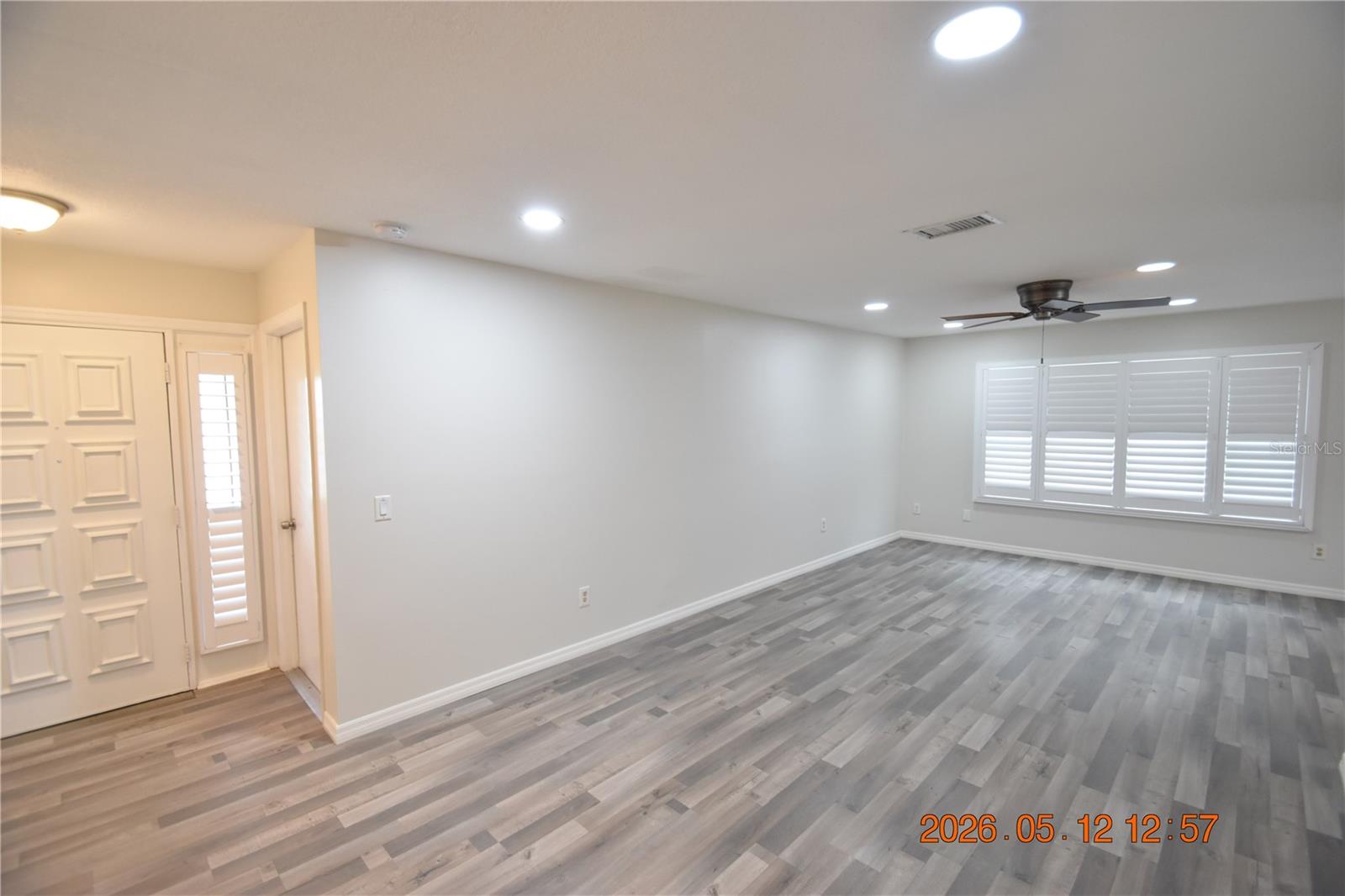 Image 6 of 45 For 9107 Cypresswood Circle