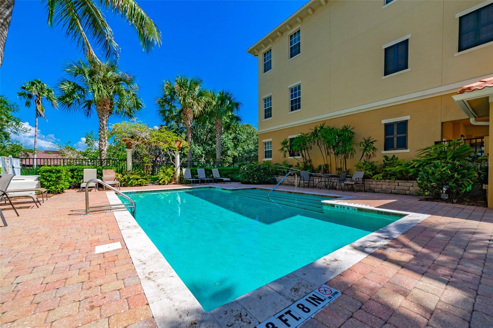 Image 17 of 48 For 528 Jasmine Way 528
