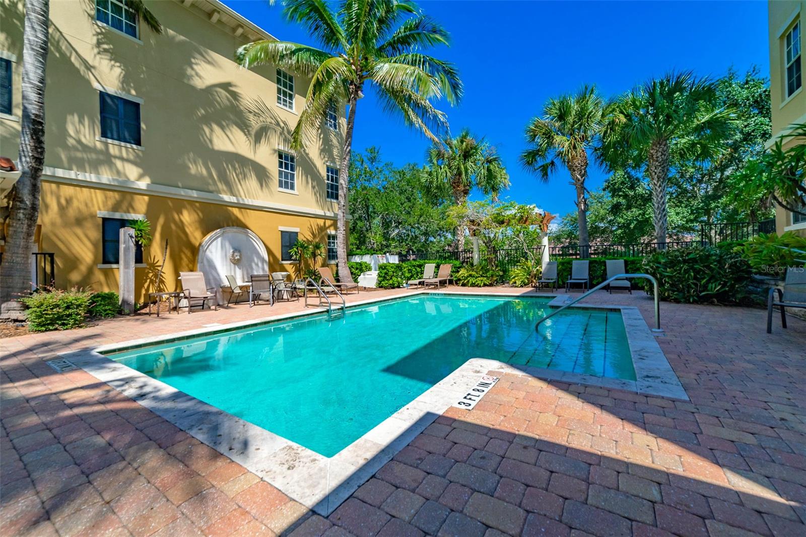 Image 18 of 48 For 528 Jasmine Way 528