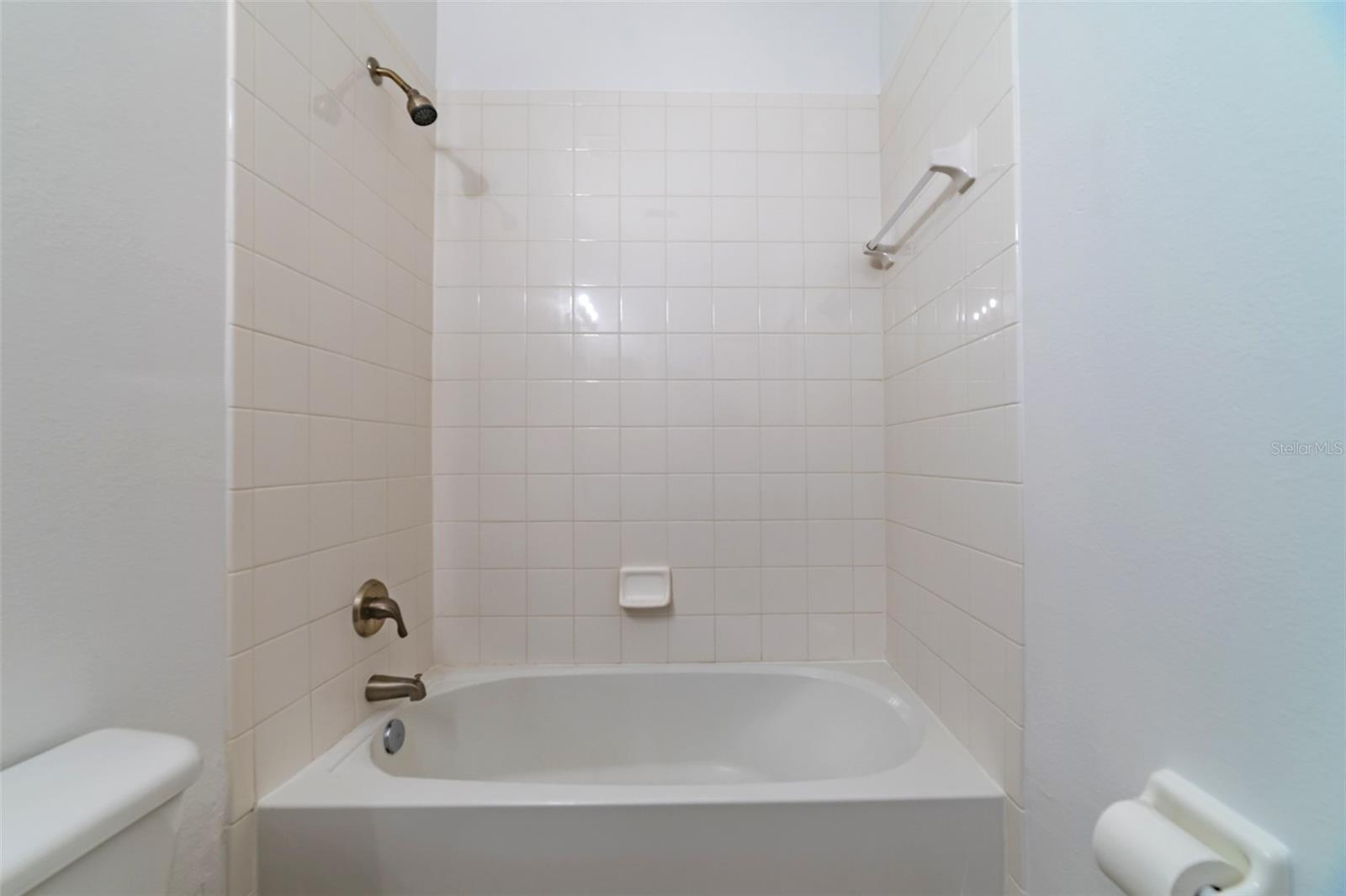 Image 25 of 48 For 528 Jasmine Way 528