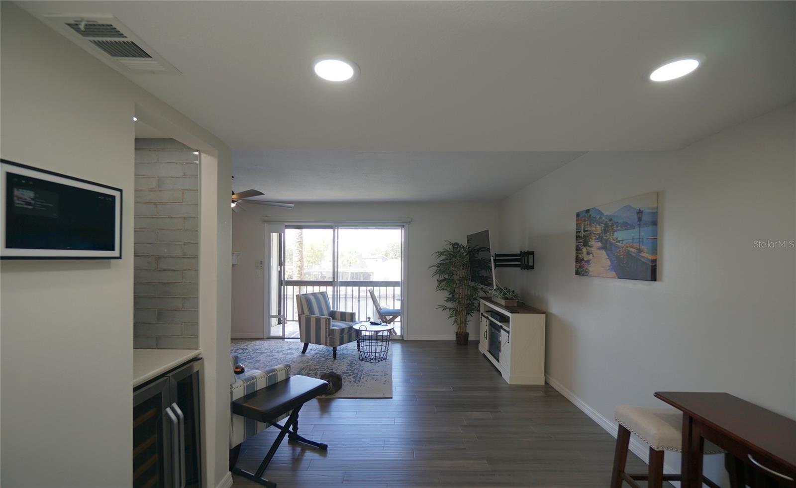Image 13 of 28 For 6325 Newtown Circle B5