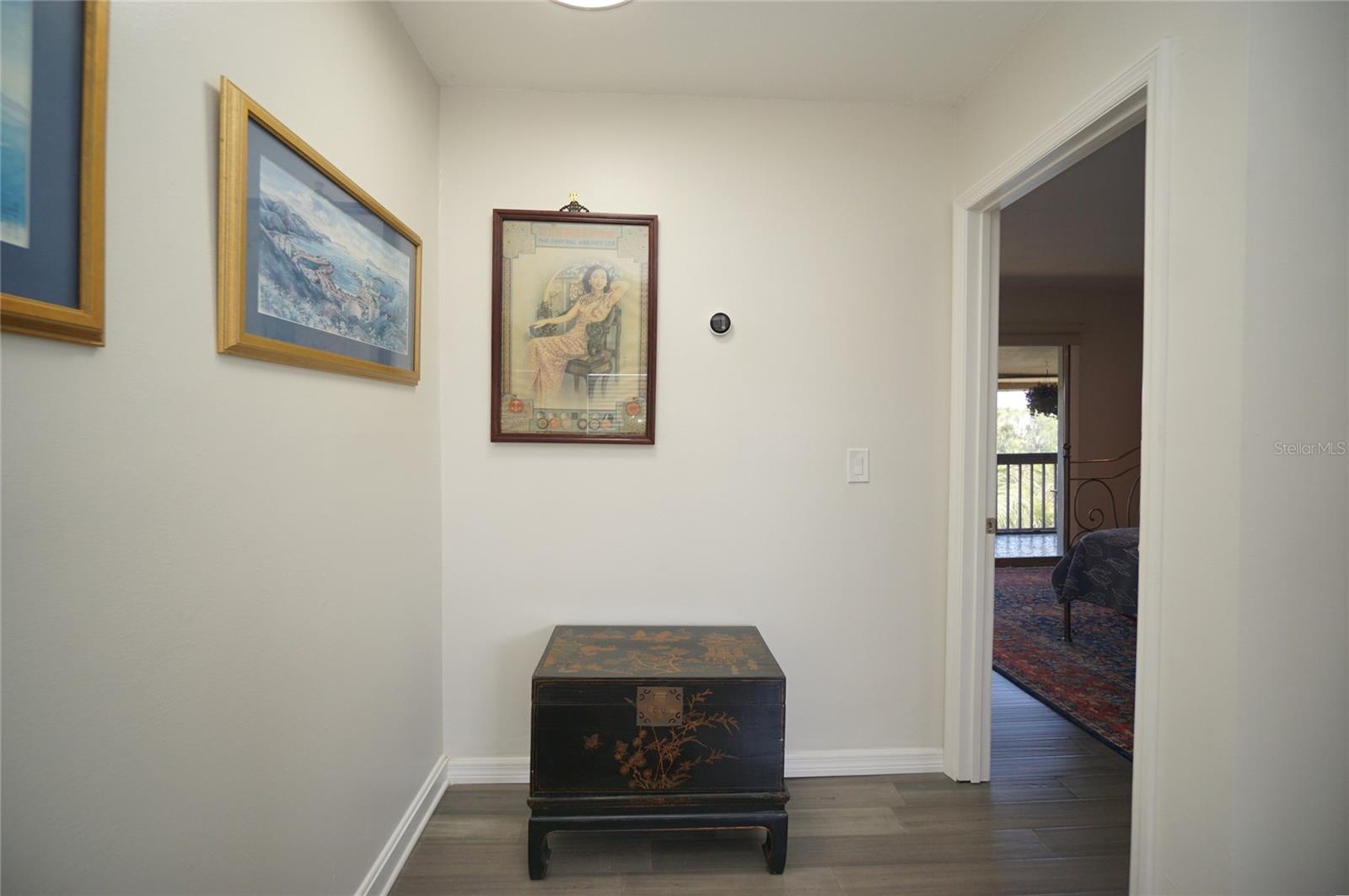 Image 20 of 28 For 6325 Newtown Circle B5