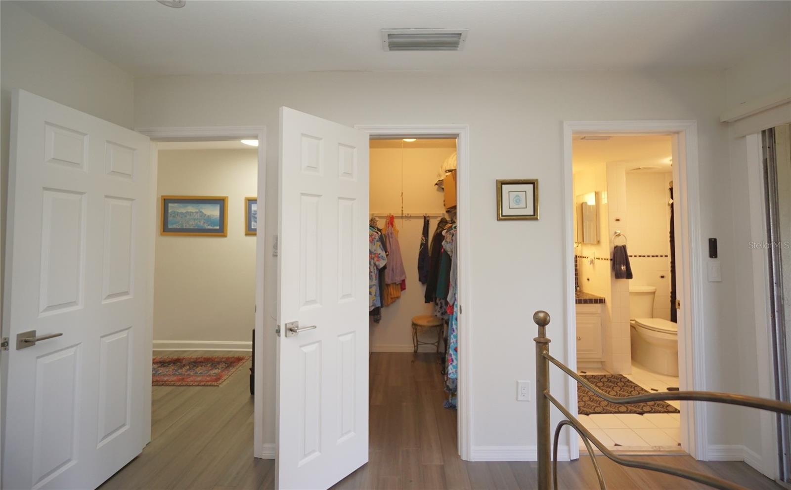 Image 26 of 28 For 6325 Newtown Circle B5