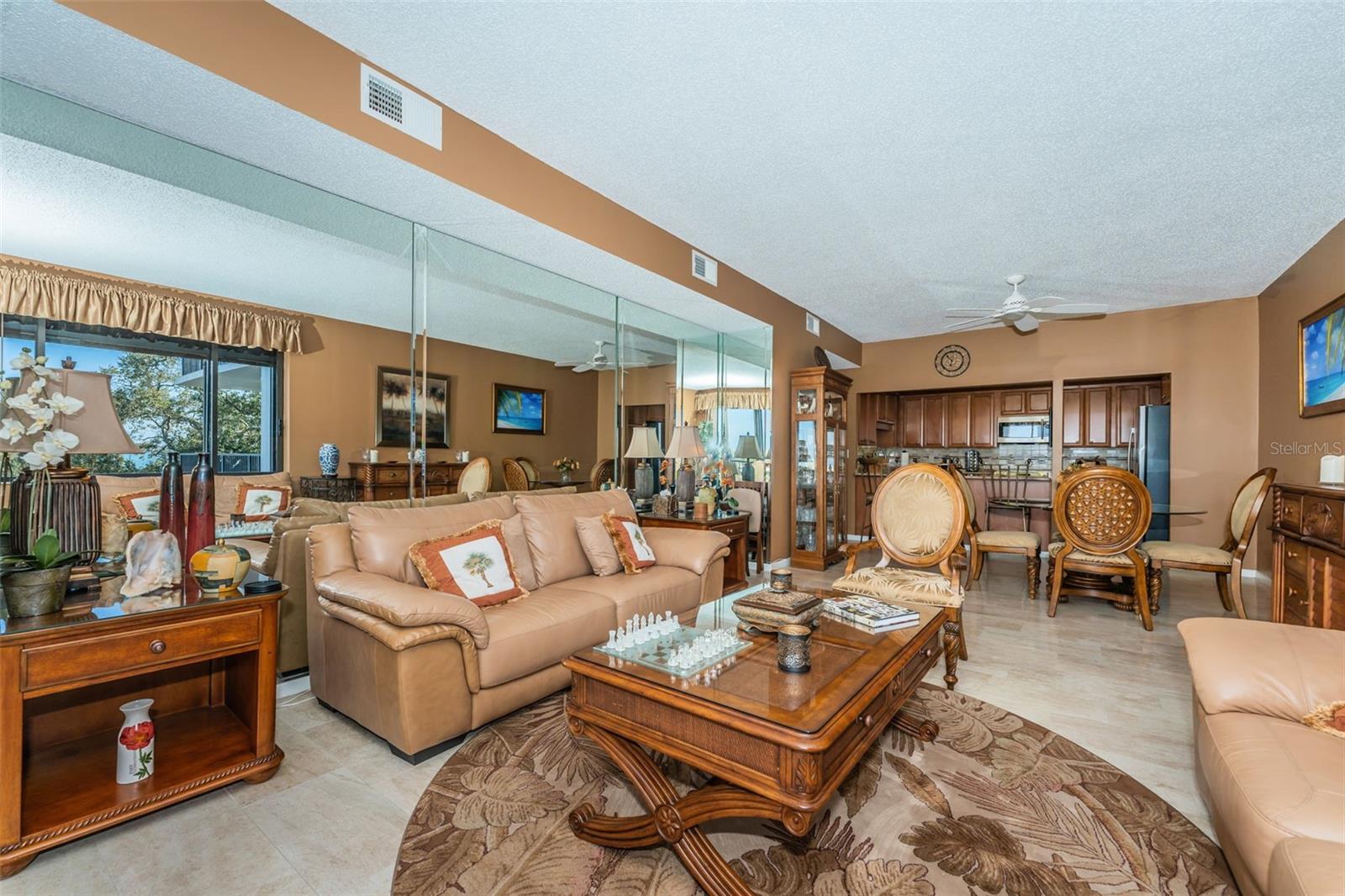 Image 18 of 42 For 6 Belleview Boulevard 306