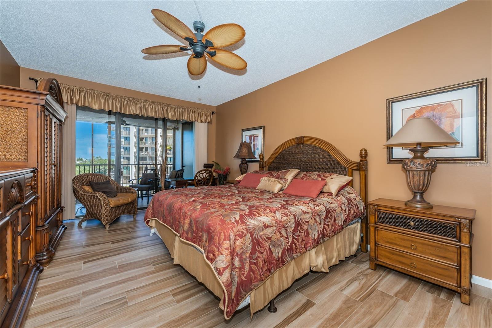 Image 19 of 42 For 6 Belleview Boulevard 306