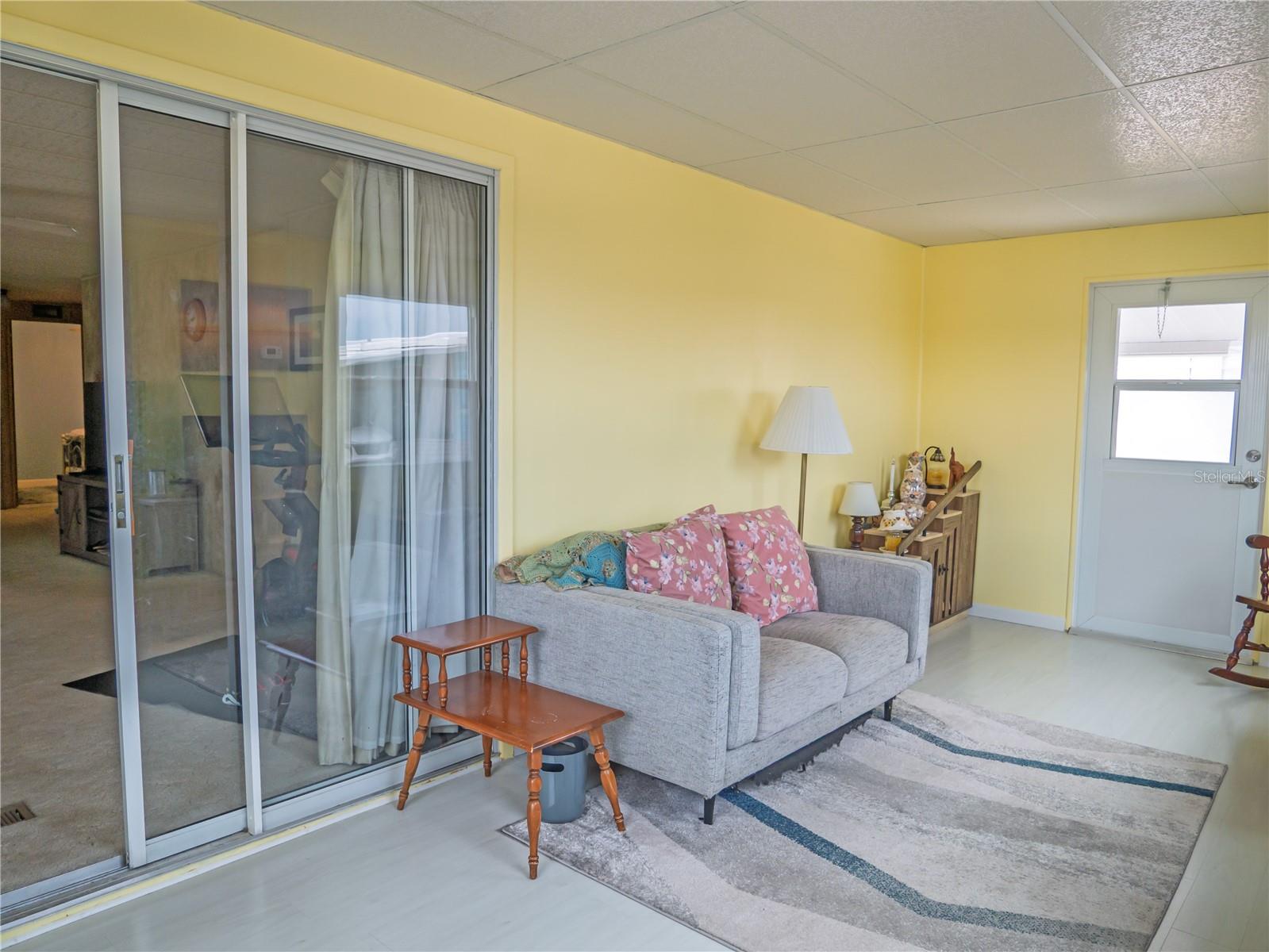 Image 6 of 40 For 12501 Ulmerton Road 122