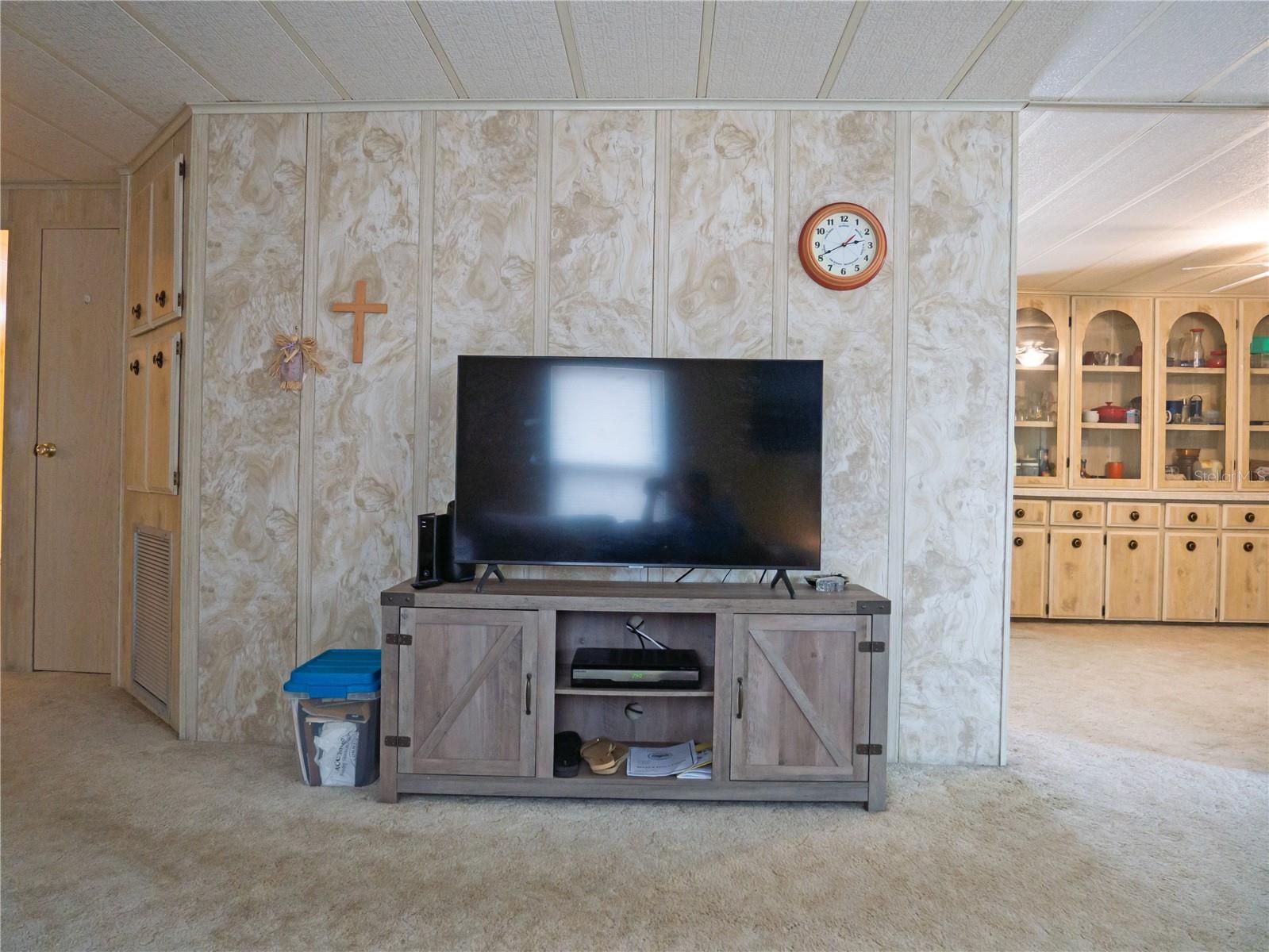 Image 9 of 40 For 12501 Ulmerton Road 122