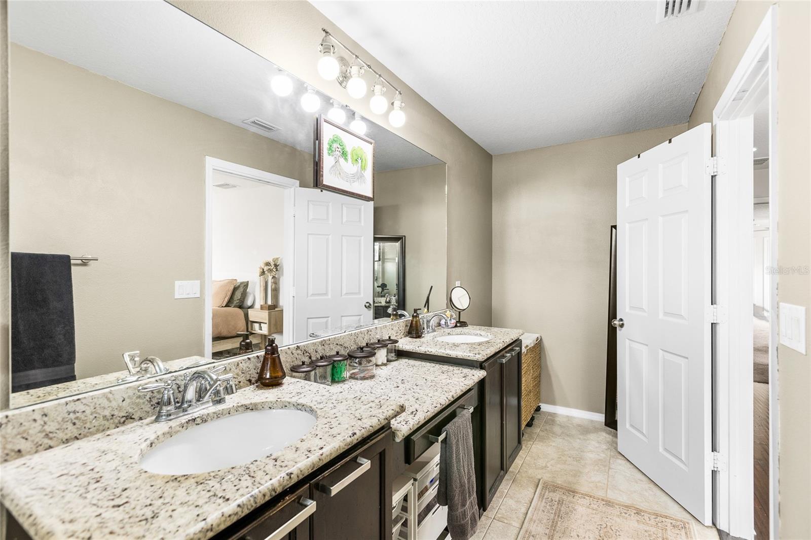 Image 33 of 51 For 8738 Turnstone Haven Place