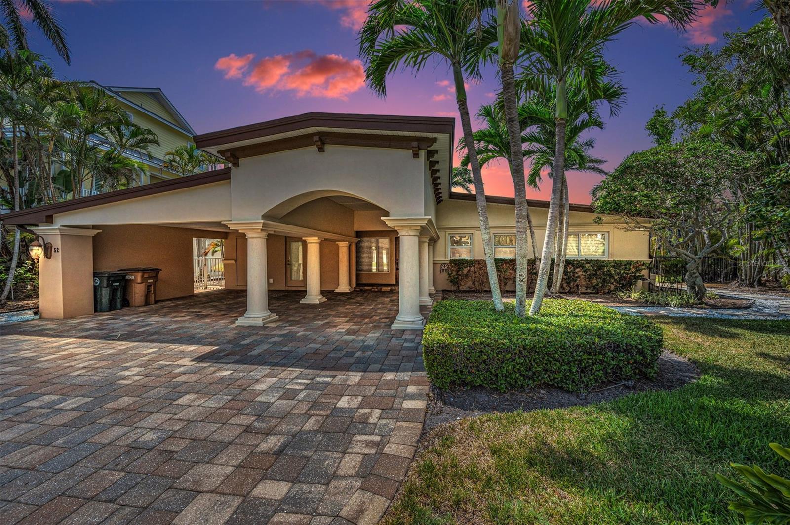 Details for 52 Pine Circle, BELLEAIR, FL 33756