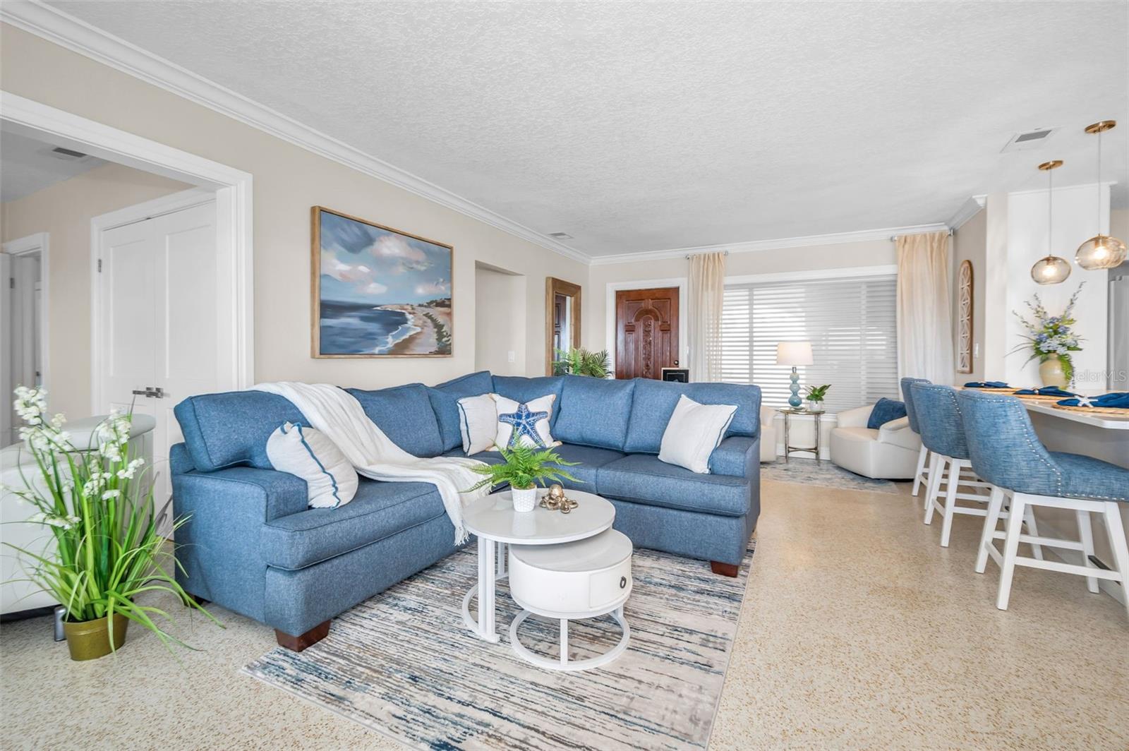 Image 7 of 60 For 52 Pine Circle