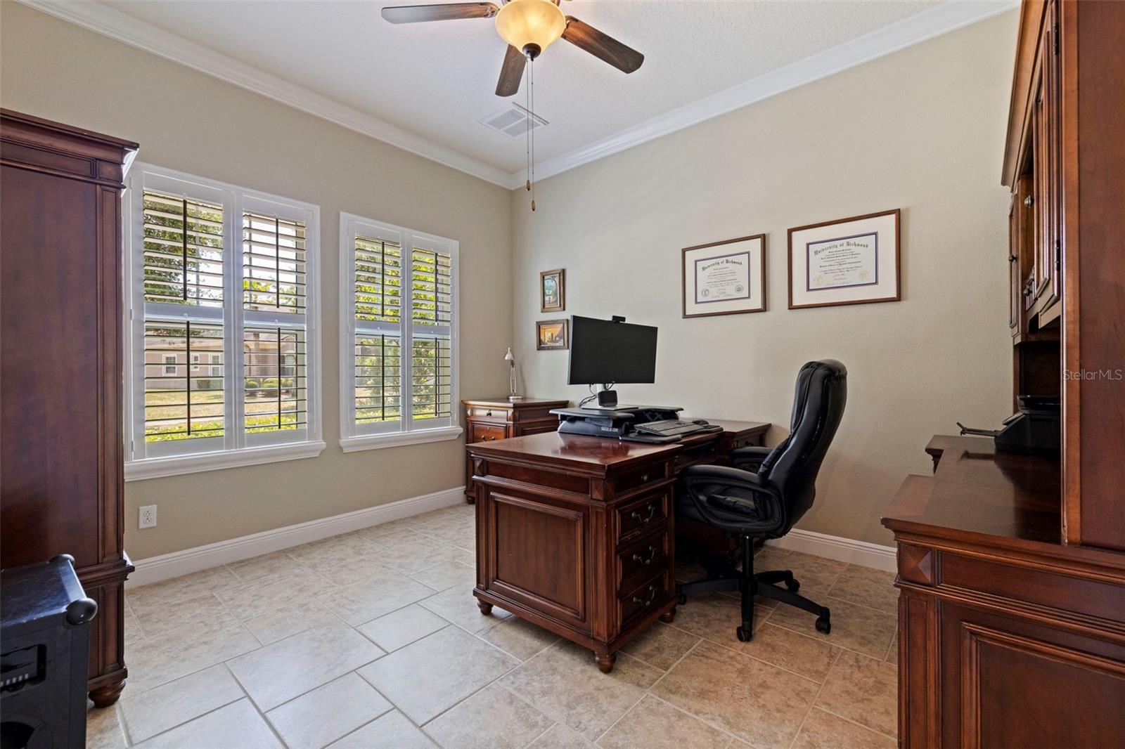 Listing photo id 27 for 20214 Oak Thorn Way
