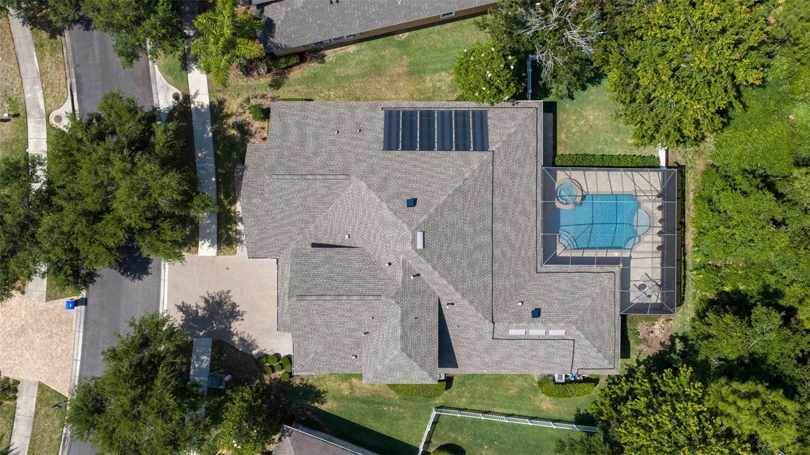 Listing photo id 1 for 20214 Oak Thorn Way