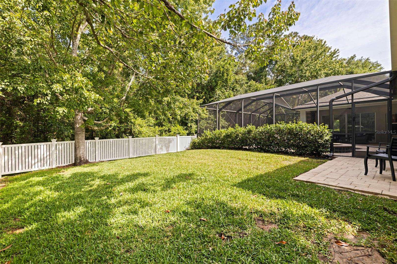 Listing photo id 42 for 20214 Oak Thorn Way