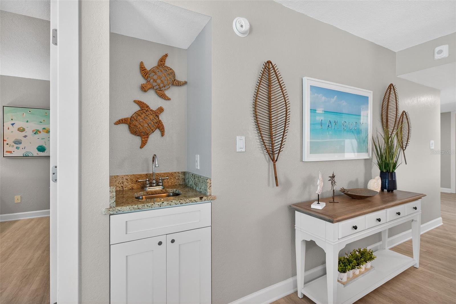 Image 21 of 51 For 14600 Gulf Boulevard 401
