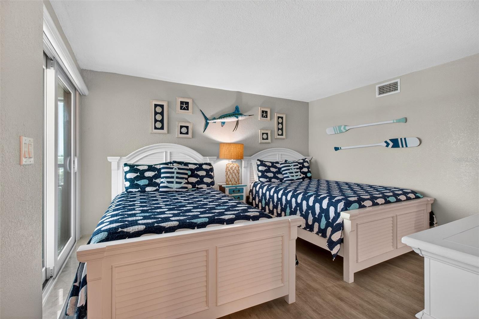 Image 23 of 51 For 14600 Gulf Boulevard 401
