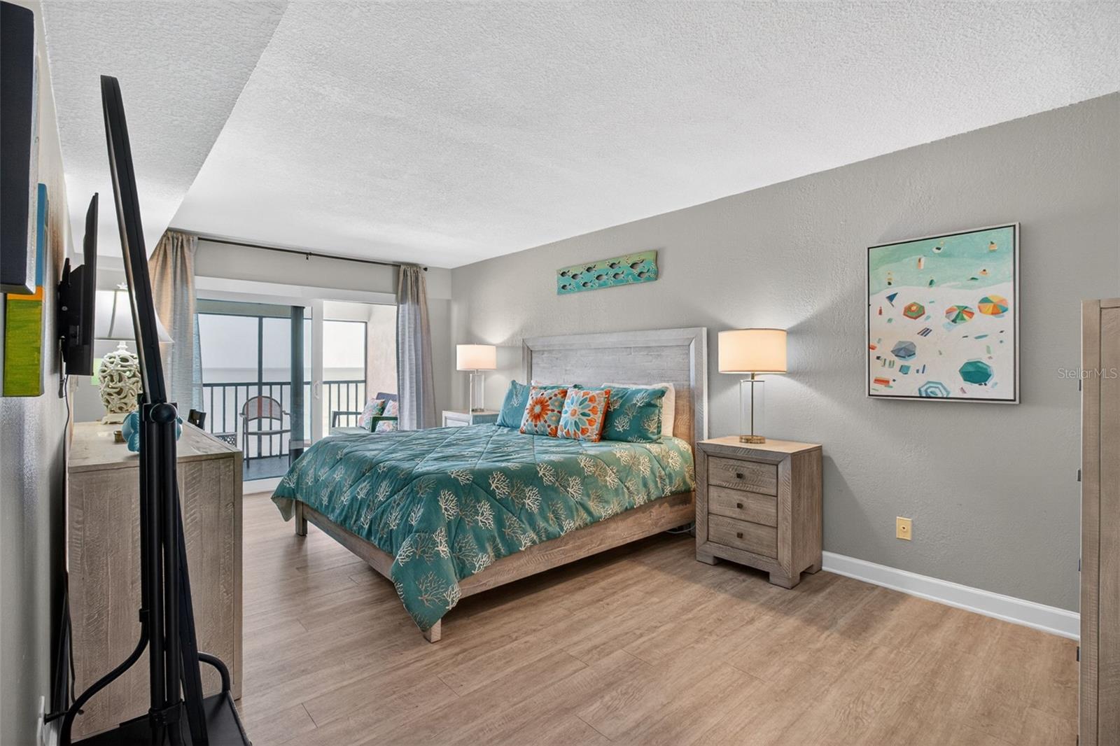 Image 26 of 51 For 14600 Gulf Boulevard 401