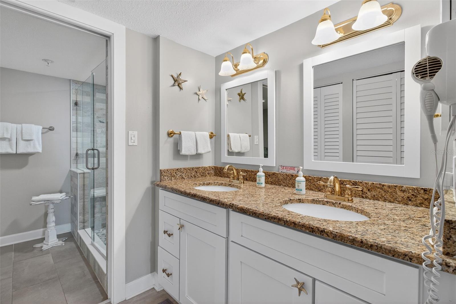 Image 32 of 51 For 14600 Gulf Boulevard 401