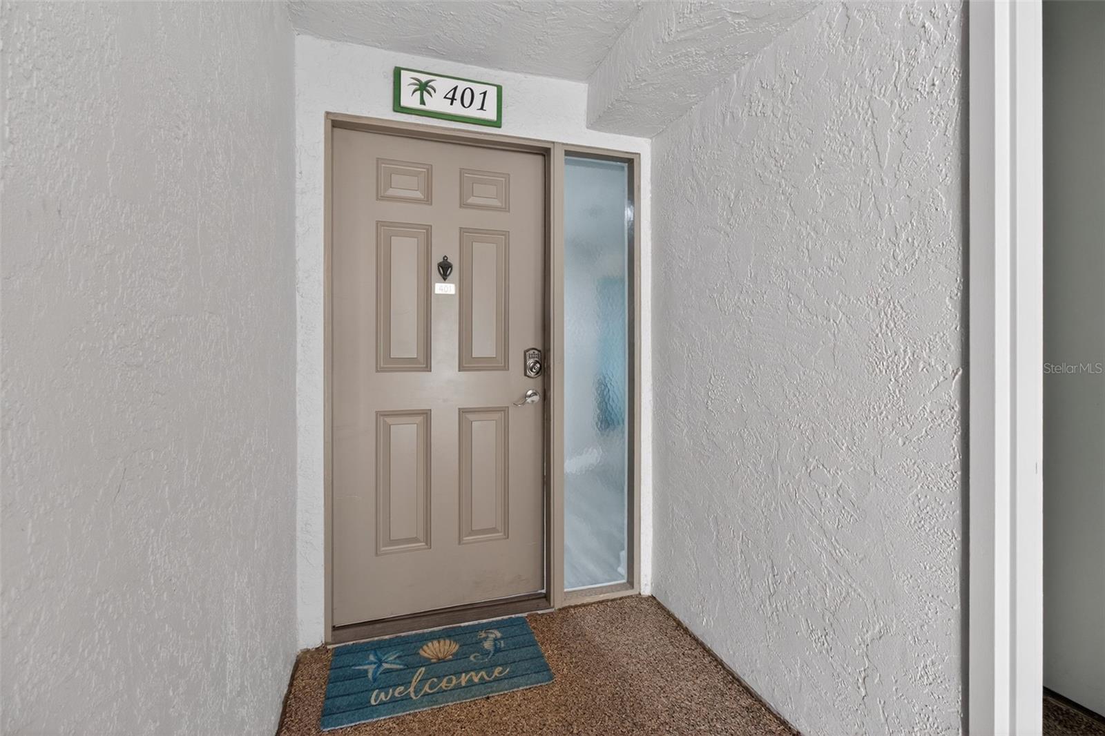 Image 4 of 51 For 14600 Gulf Boulevard 401