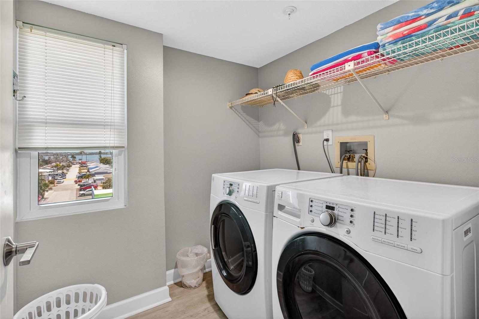 Image 40 of 51 For 14600 Gulf Boulevard 401
