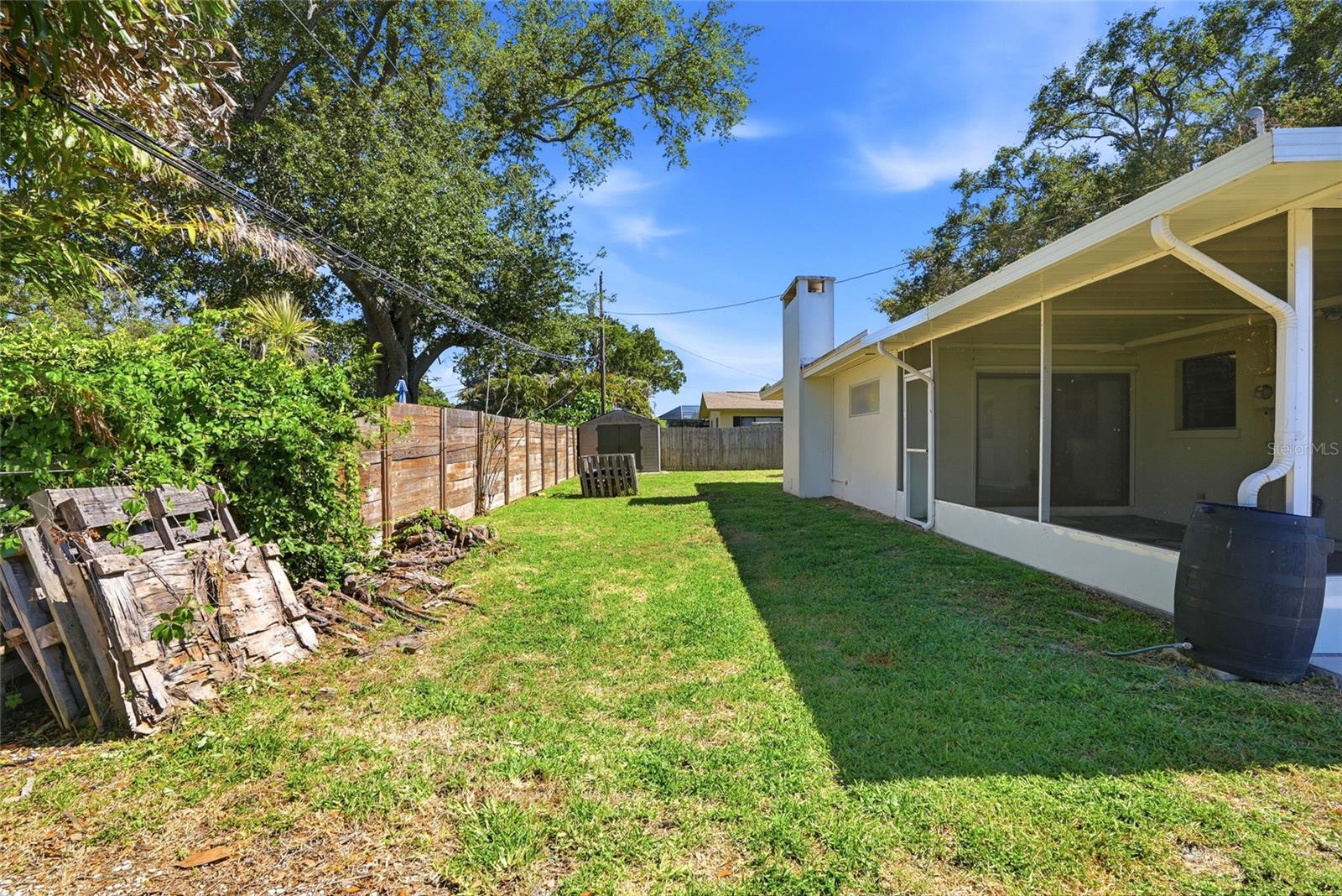 Image 26 of 33 For 1349 Viewtop Drive