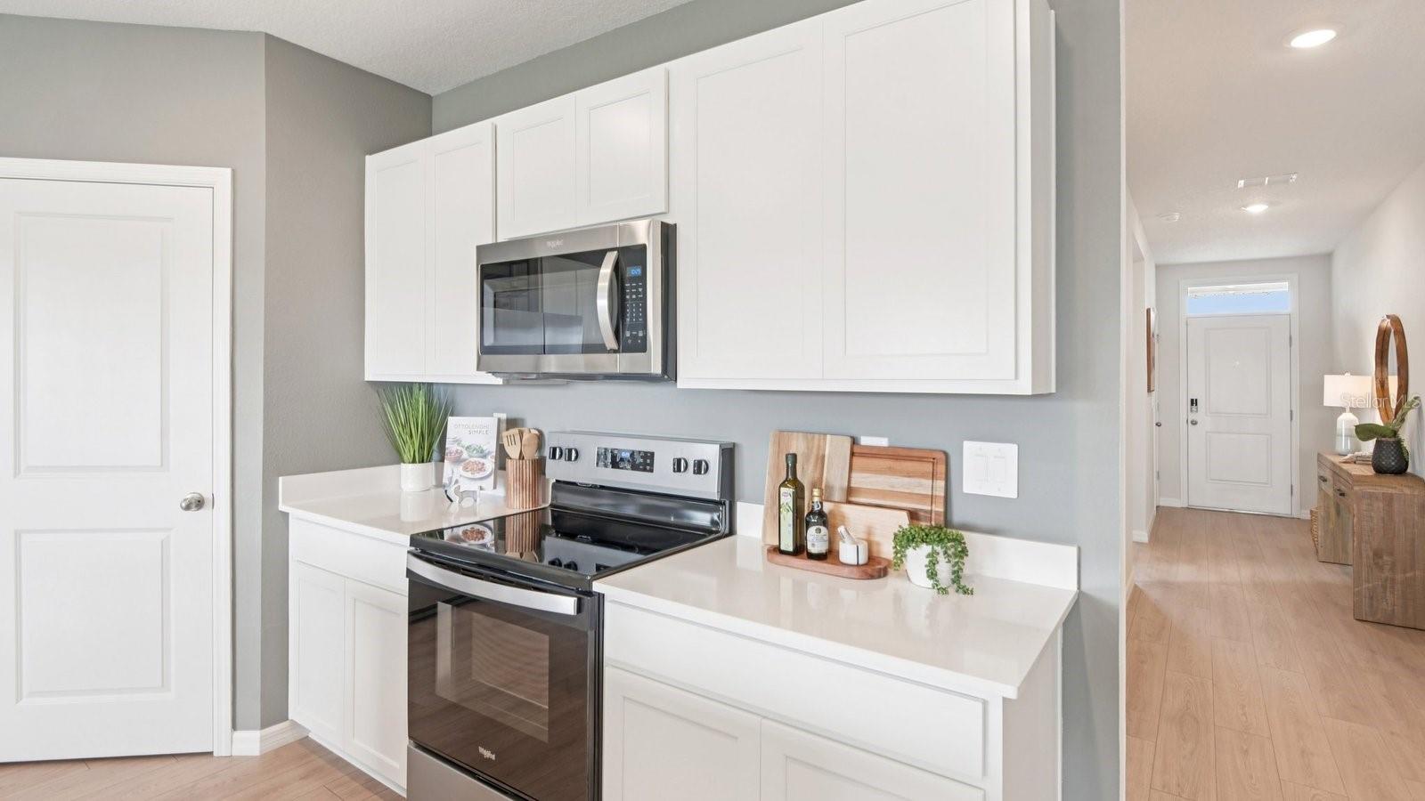 Image 12 of 31 For 8603 Tidewater Trail Avenue