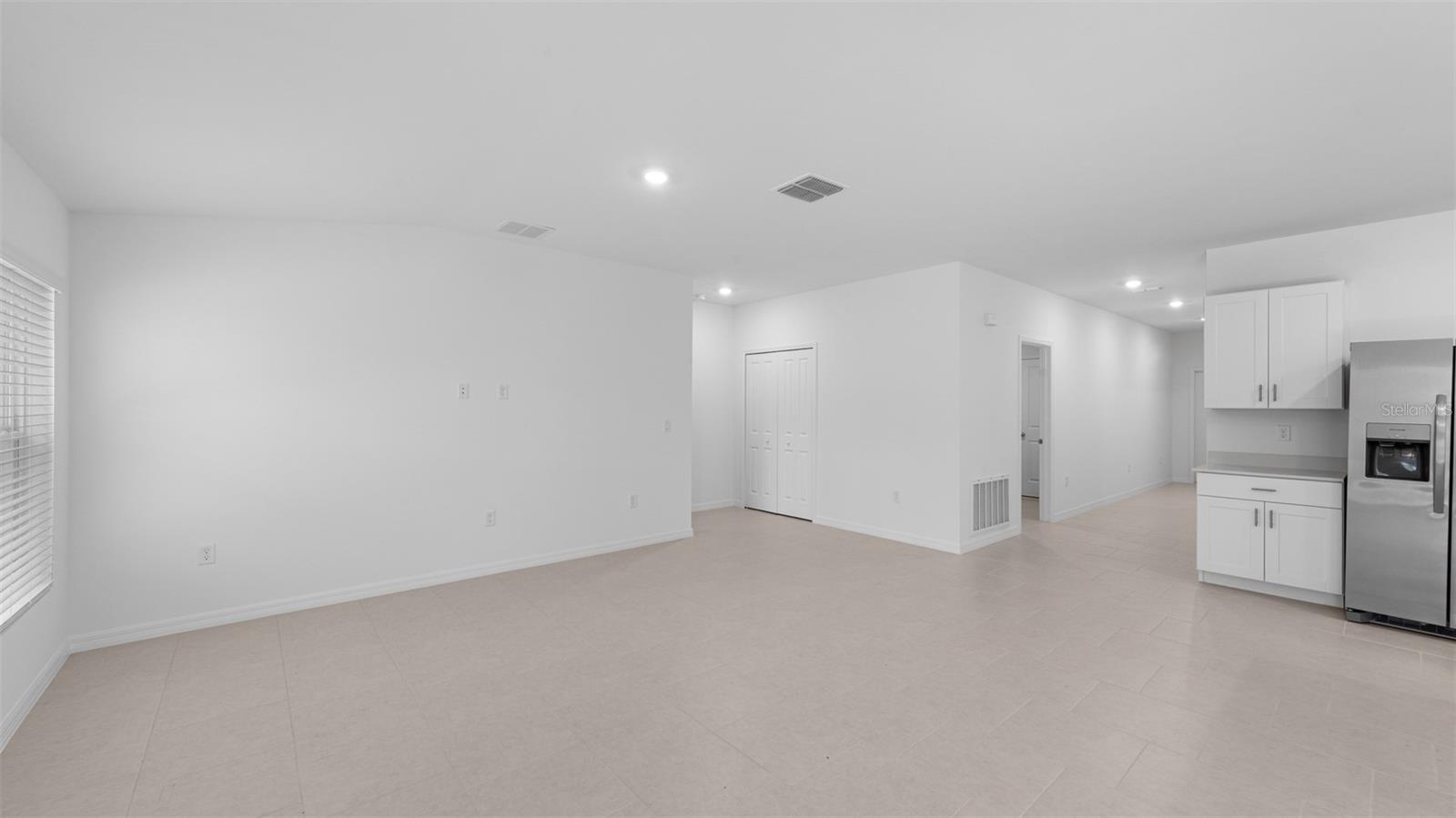 Image 17 of 26 For 377 Atwater Street