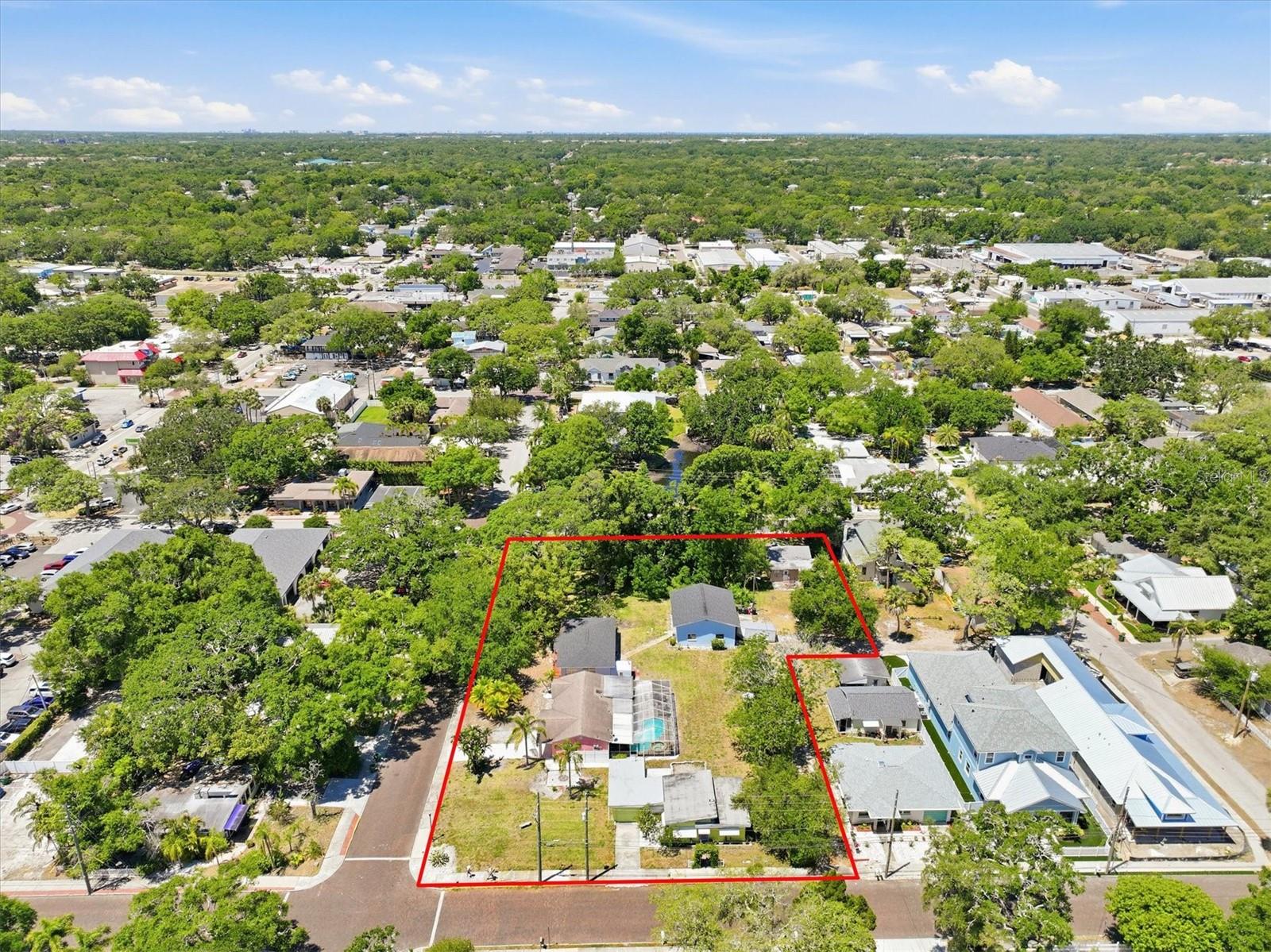 Image 3 of 42 For 515 2nd Street N
