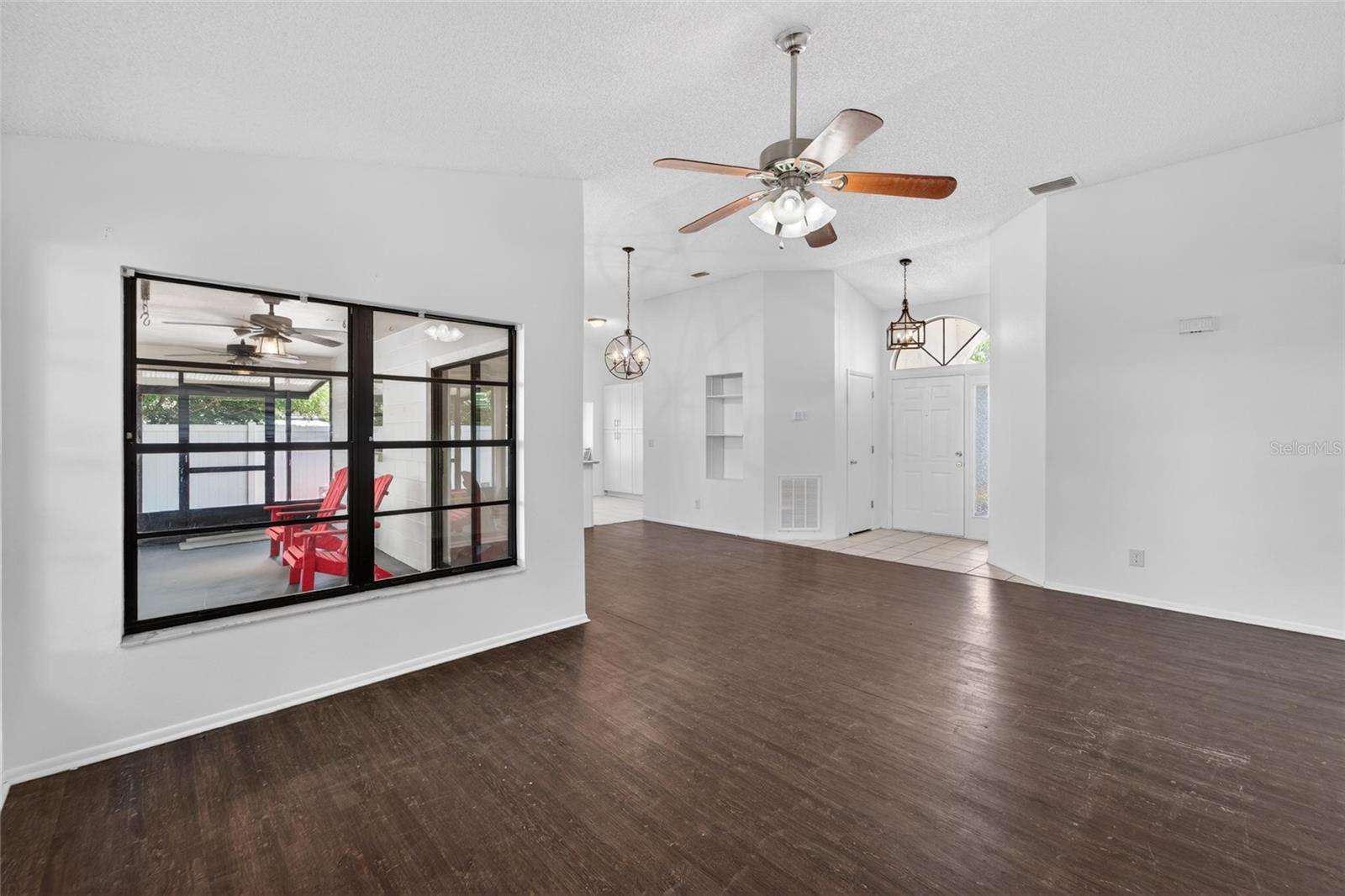 Image 12 of 35 For 12014 Vermillion Way