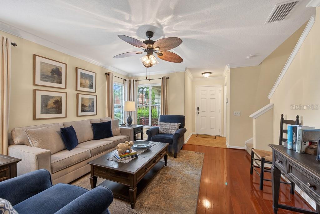 Image 7 of 46 For 2556 Sea Wind Way