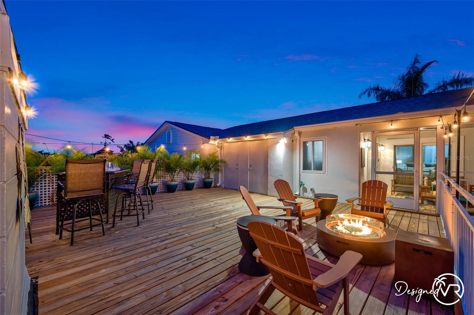 Image 11 of 100 For 4545 Harbor Hills Drive