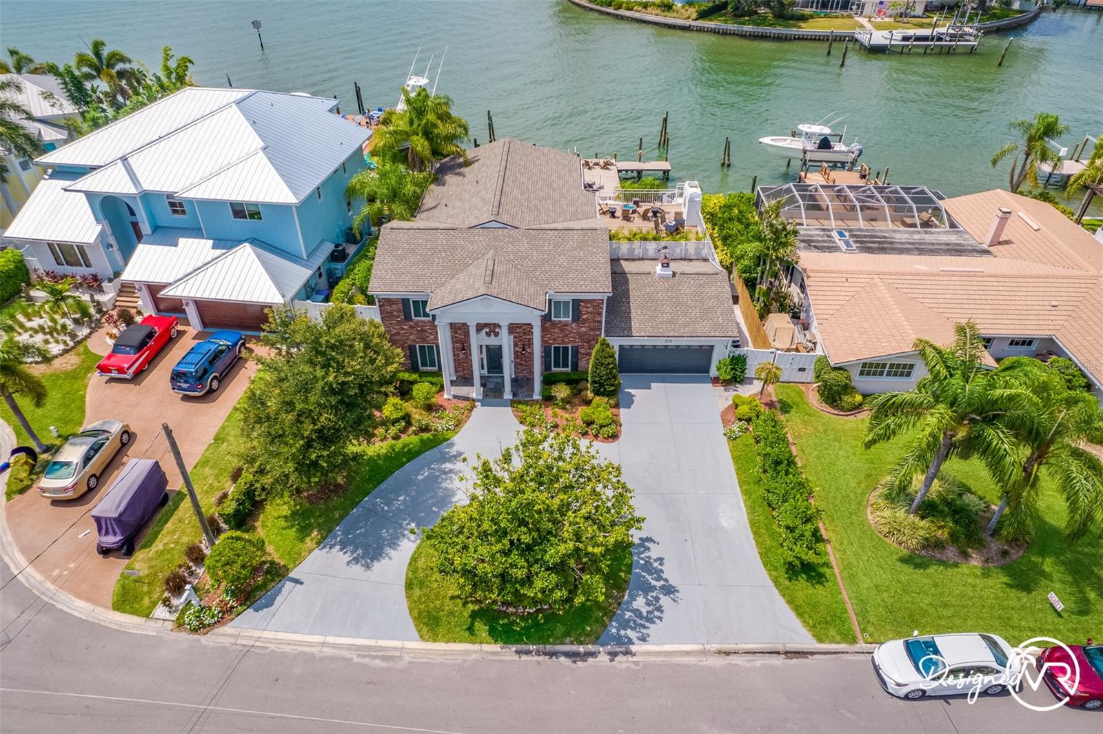 Image 21 of 100 For 4545 Harbor Hills Drive