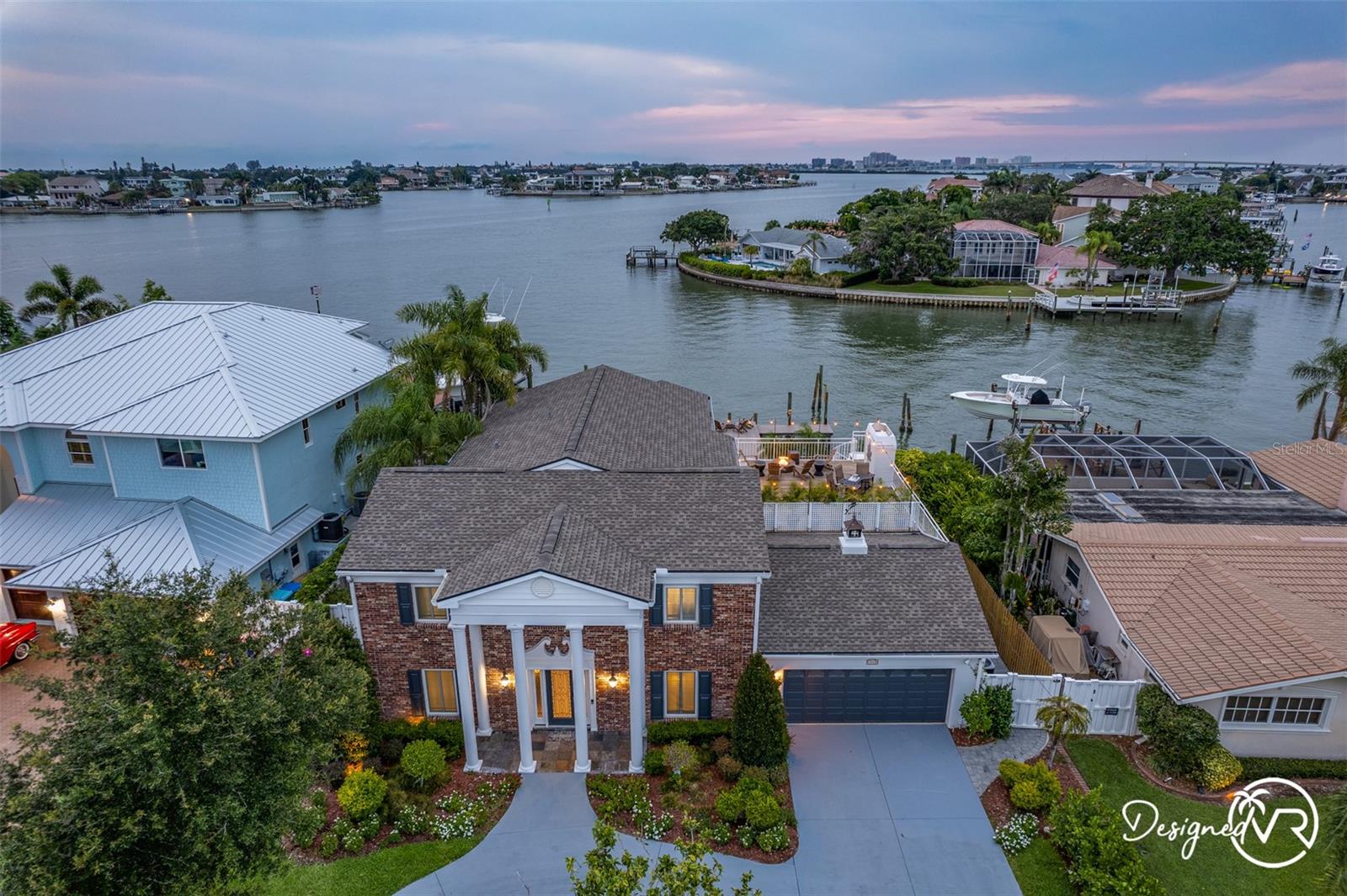 Image 23 of 100 For 4545 Harbor Hills Drive