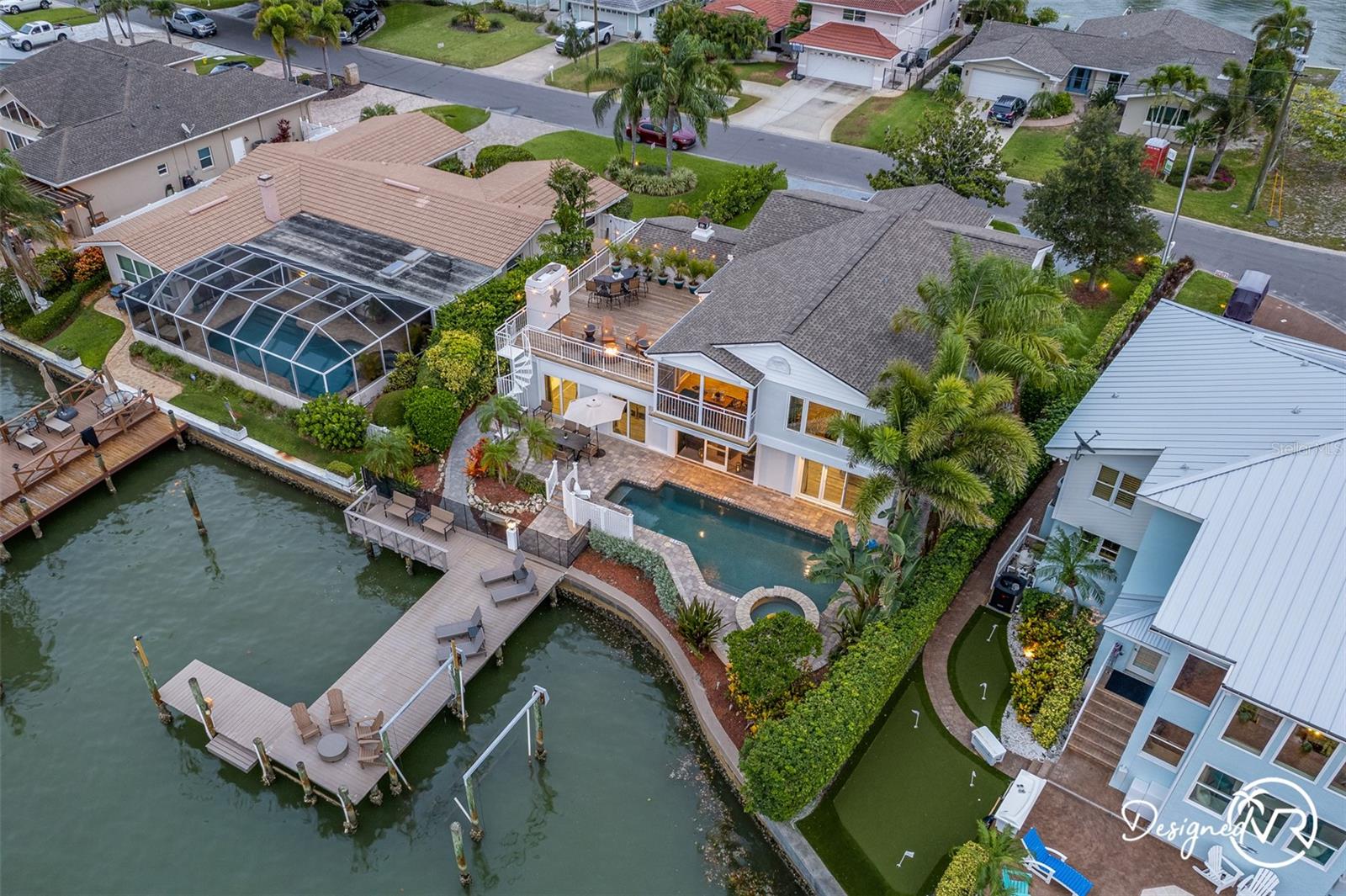 Image 24 of 100 For 4545 Harbor Hills Drive