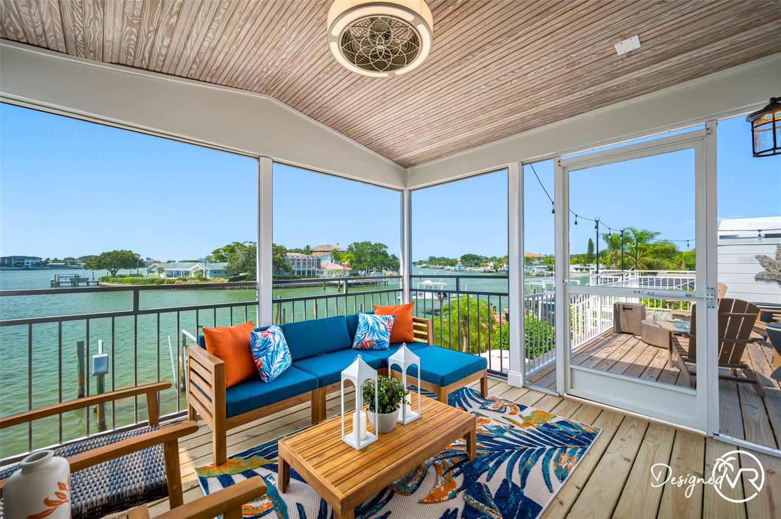 Image 32 of 100 For 4545 Harbor Hills Drive