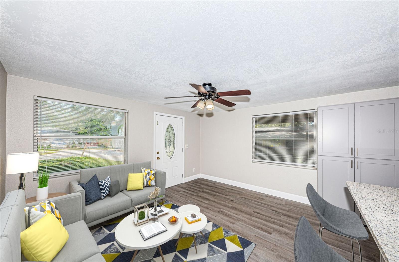 Image 6 of 30 For 705 3rd Avenue Ne C