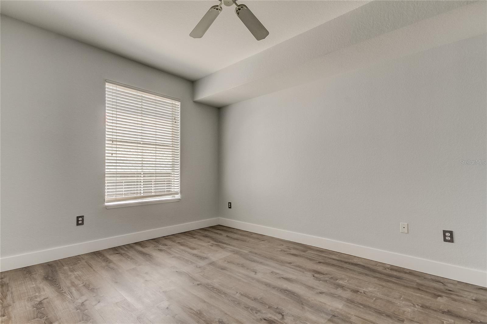 Image 27 of 45 For 700 Harbour Island Boulevard 309