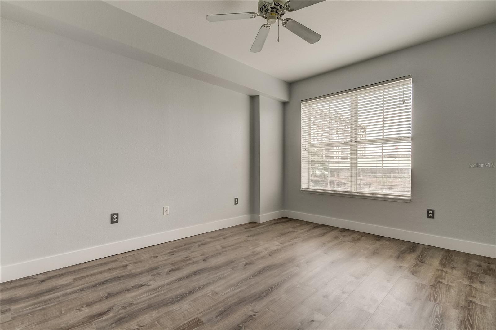 Image 8 of 45 For 700 Harbour Island Boulevard 309
