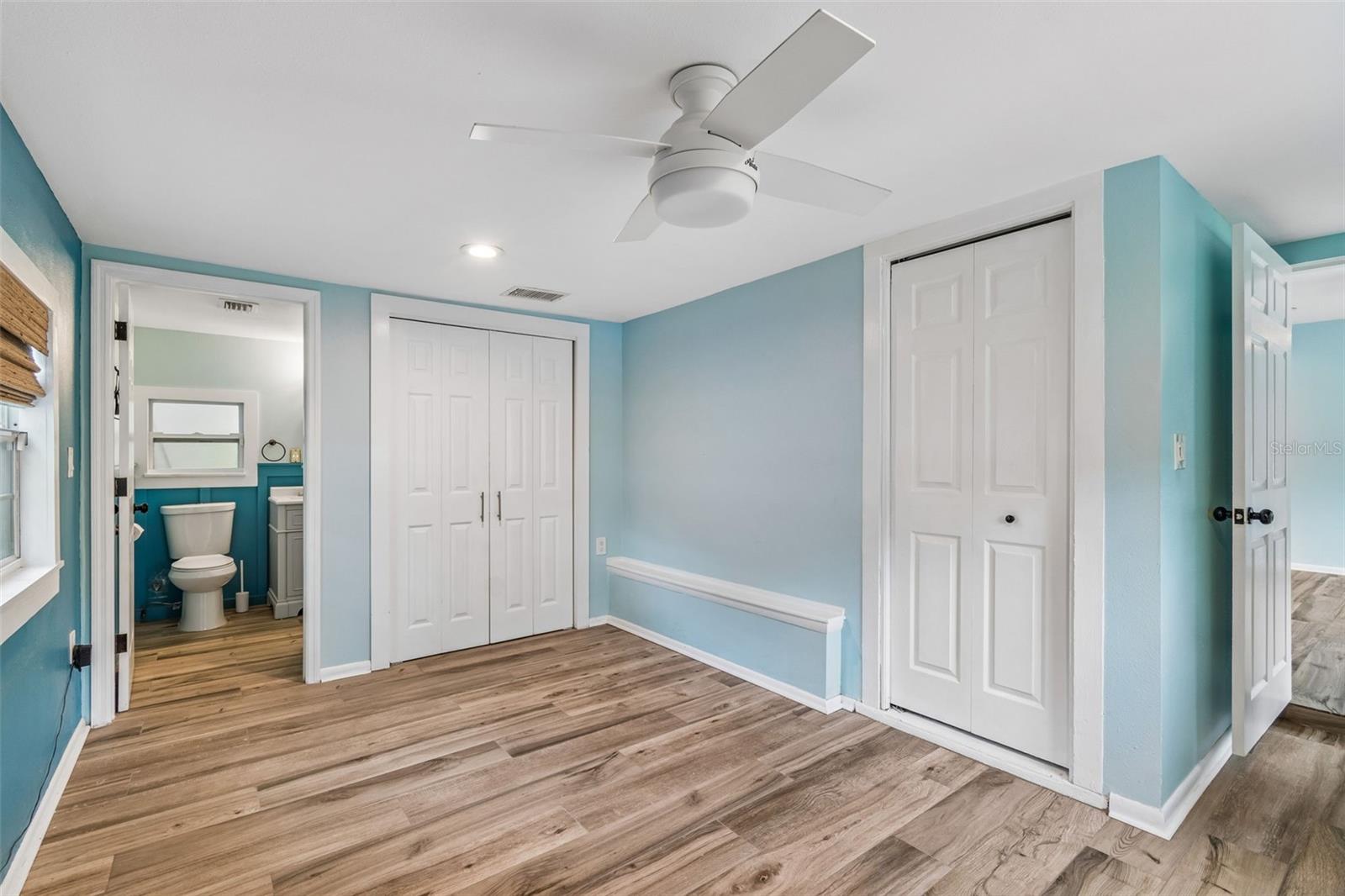 Image 13 of 30 For 1304 Knollwood Street