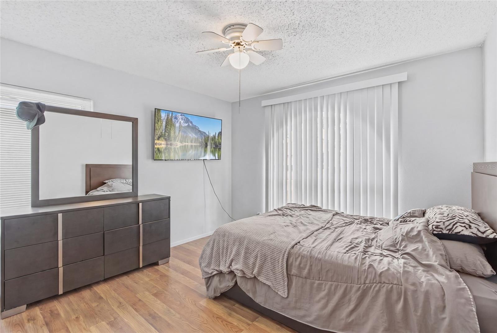 Image 49 of 72 For 6808 Yardley Oaks Court