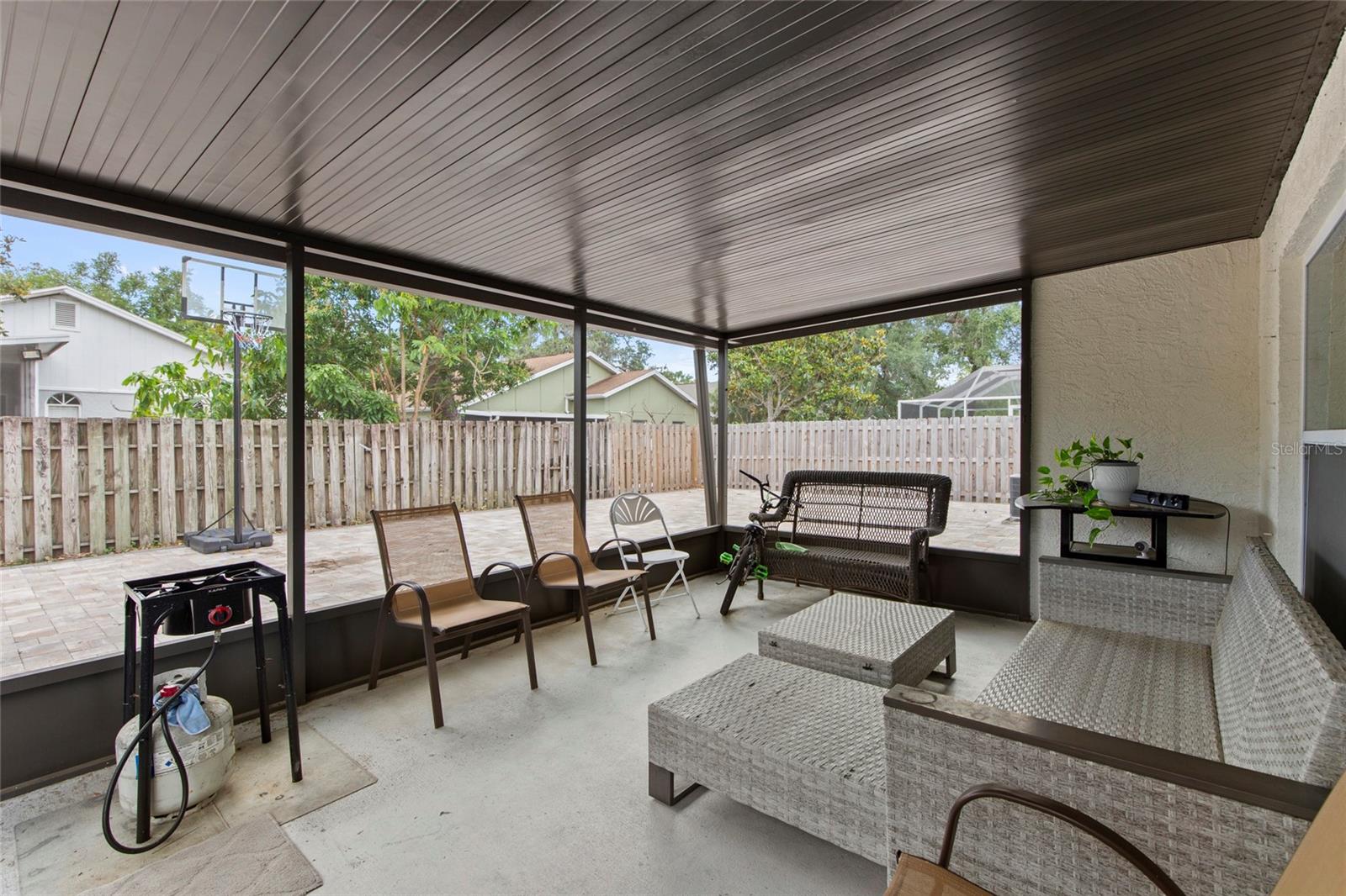 Image 51 of 72 For 6808 Yardley Oaks Court