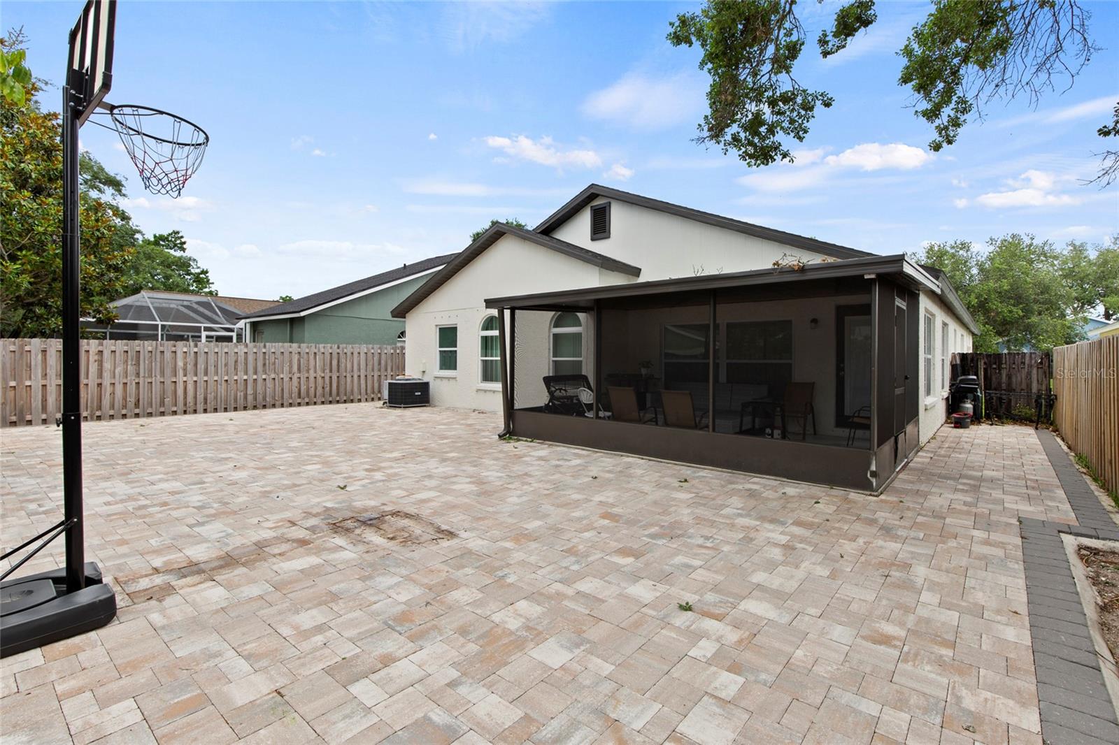 Image 55 of 72 For 6808 Yardley Oaks Court