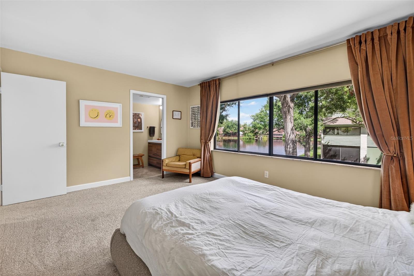 Image 29 of 39 For 13405 Pine Lake Way 203