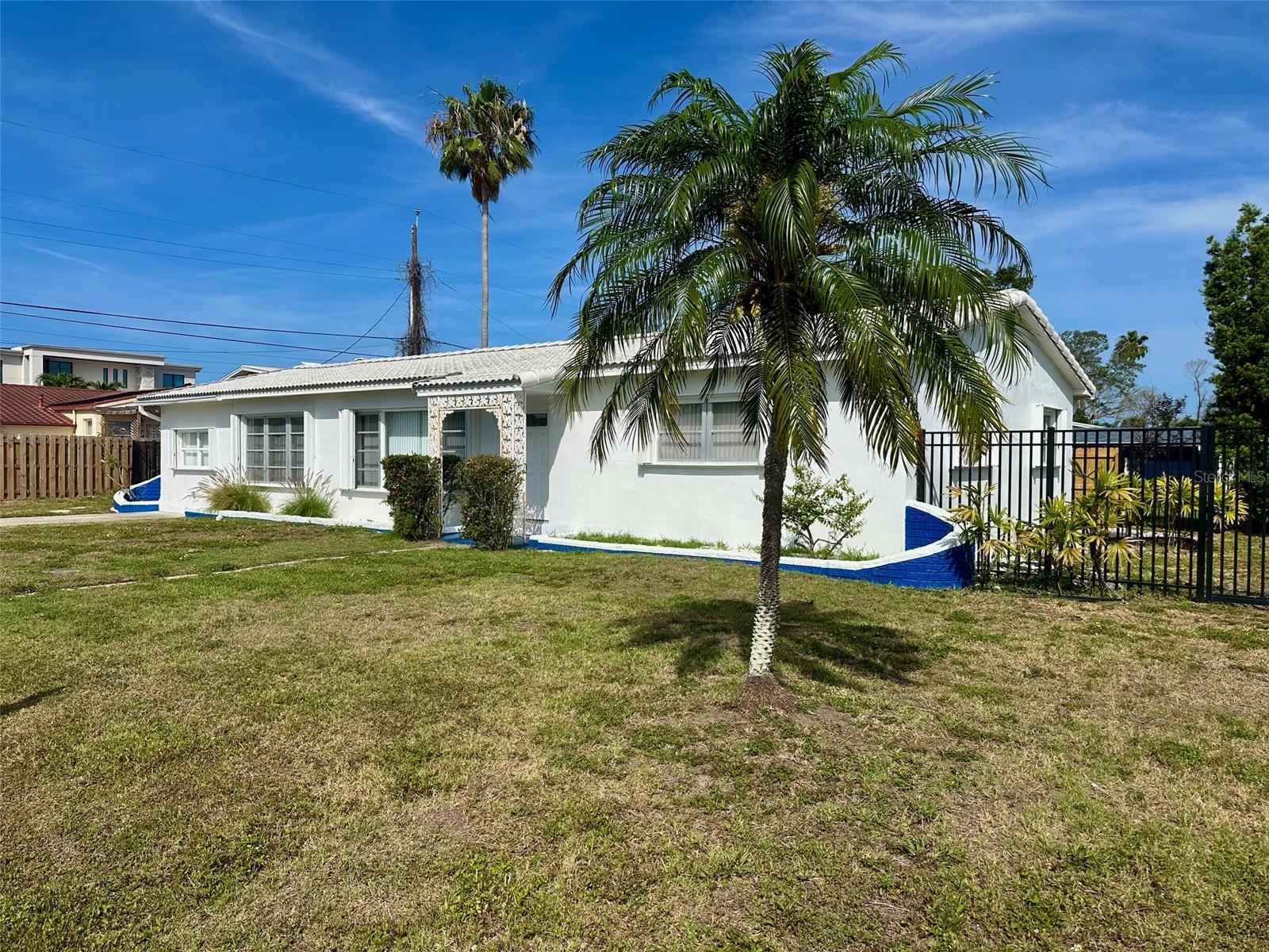 Details for 10 158th Avenue, REDINGTON BEACH, FL 33708