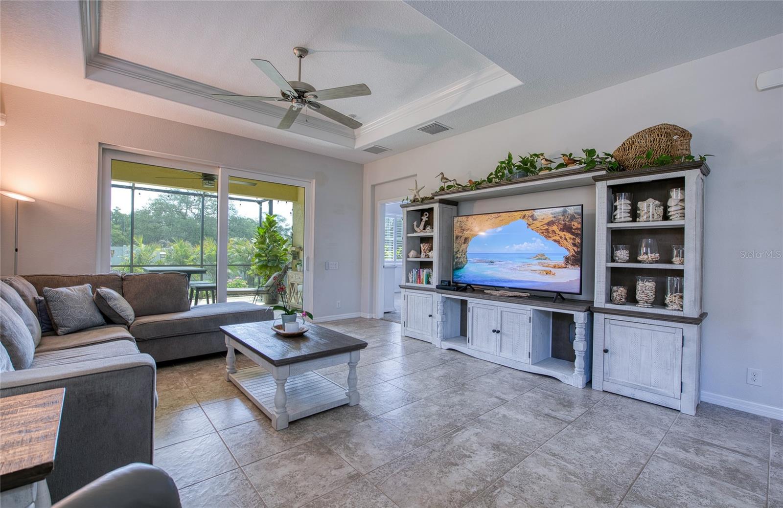 Image 18 of 60 For 8099 Pine Crest Street