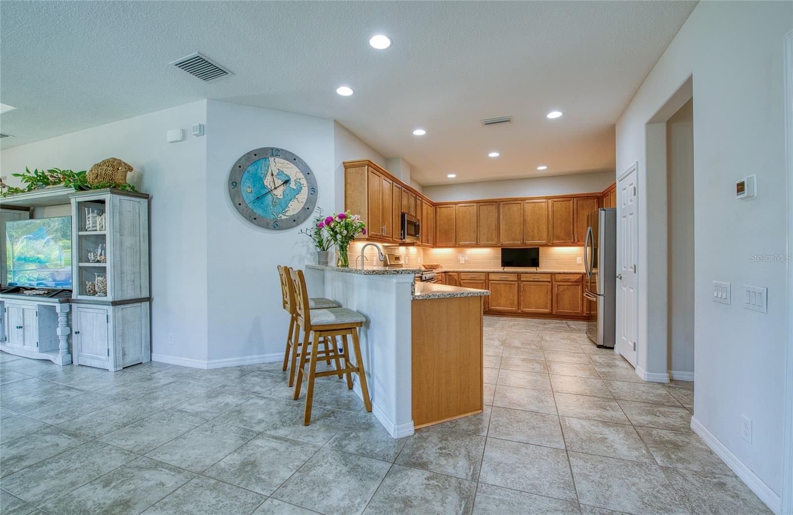 Image 6 of 60 For 8099 Pine Crest Street