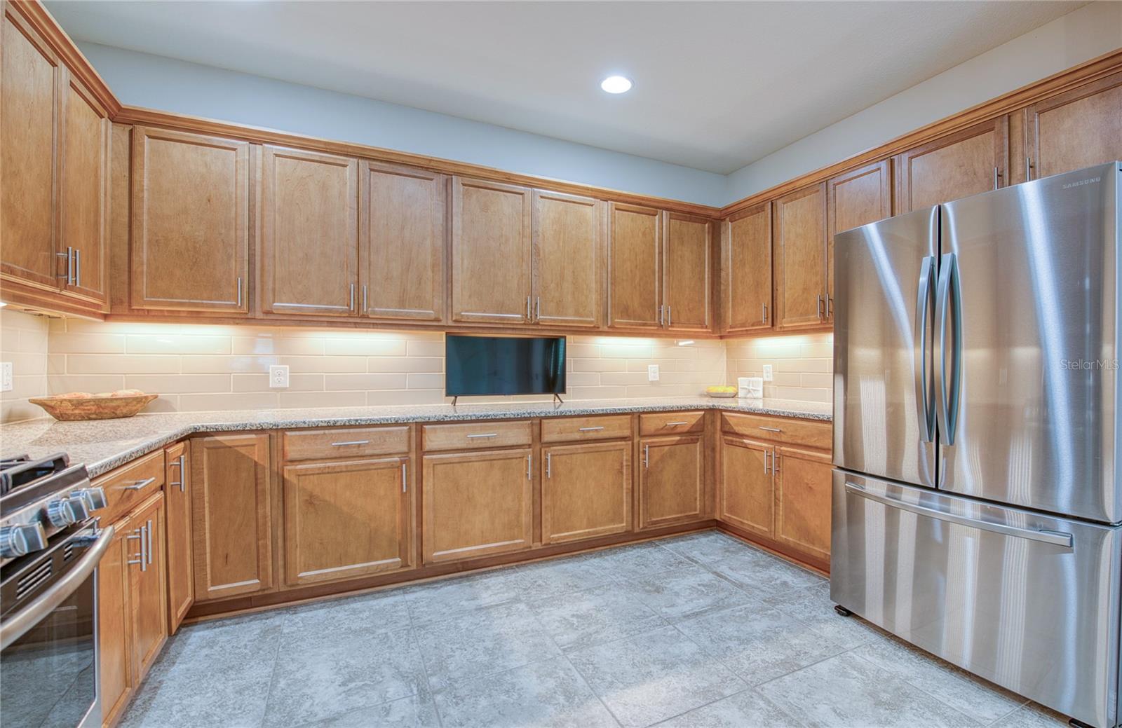 Image 9 of 60 For 8099 Pine Crest Street