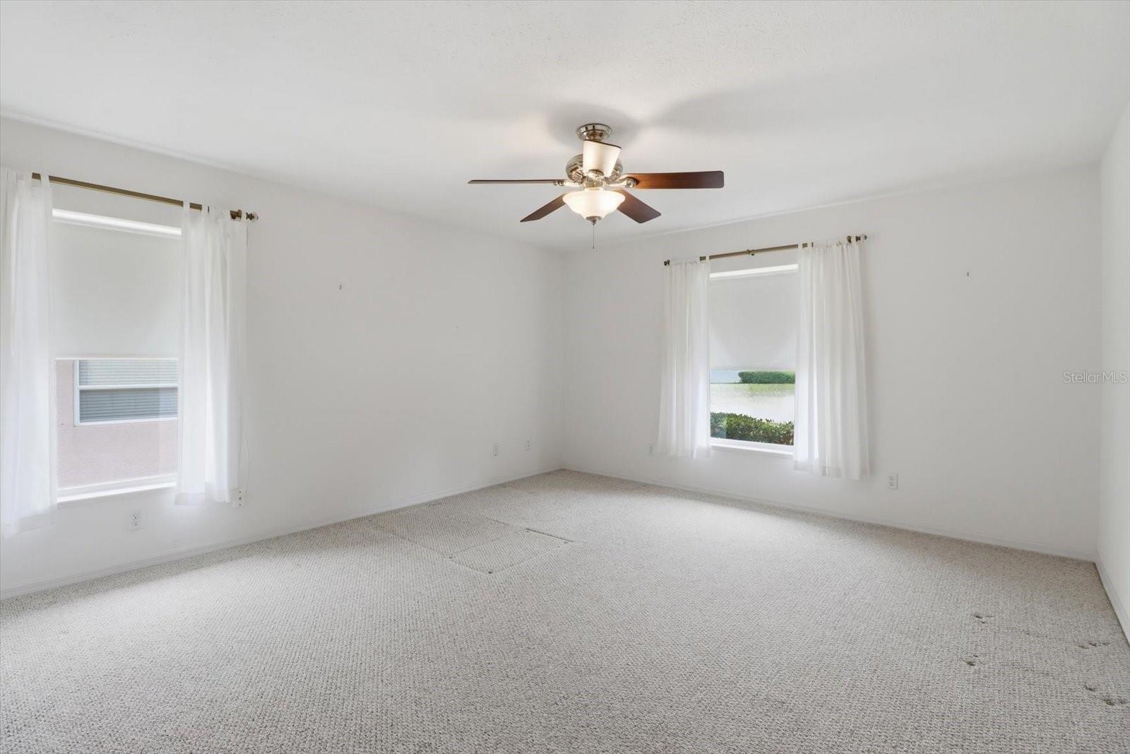 Image 17 of 38 For 1322 Brookfield Drive